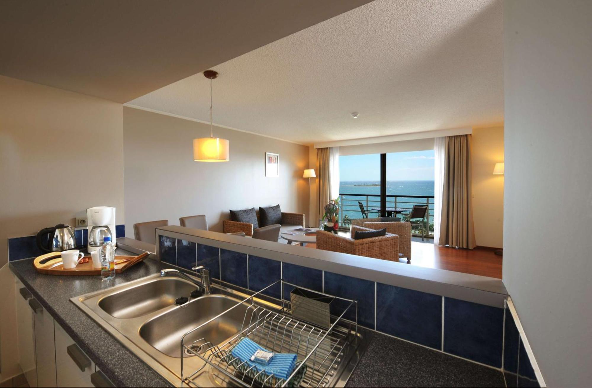 ฮิลตัน นูเมีย ลา พรอมเมอนาด เรซิเดนซ์ Hotel ภายนอก รูปภาพ