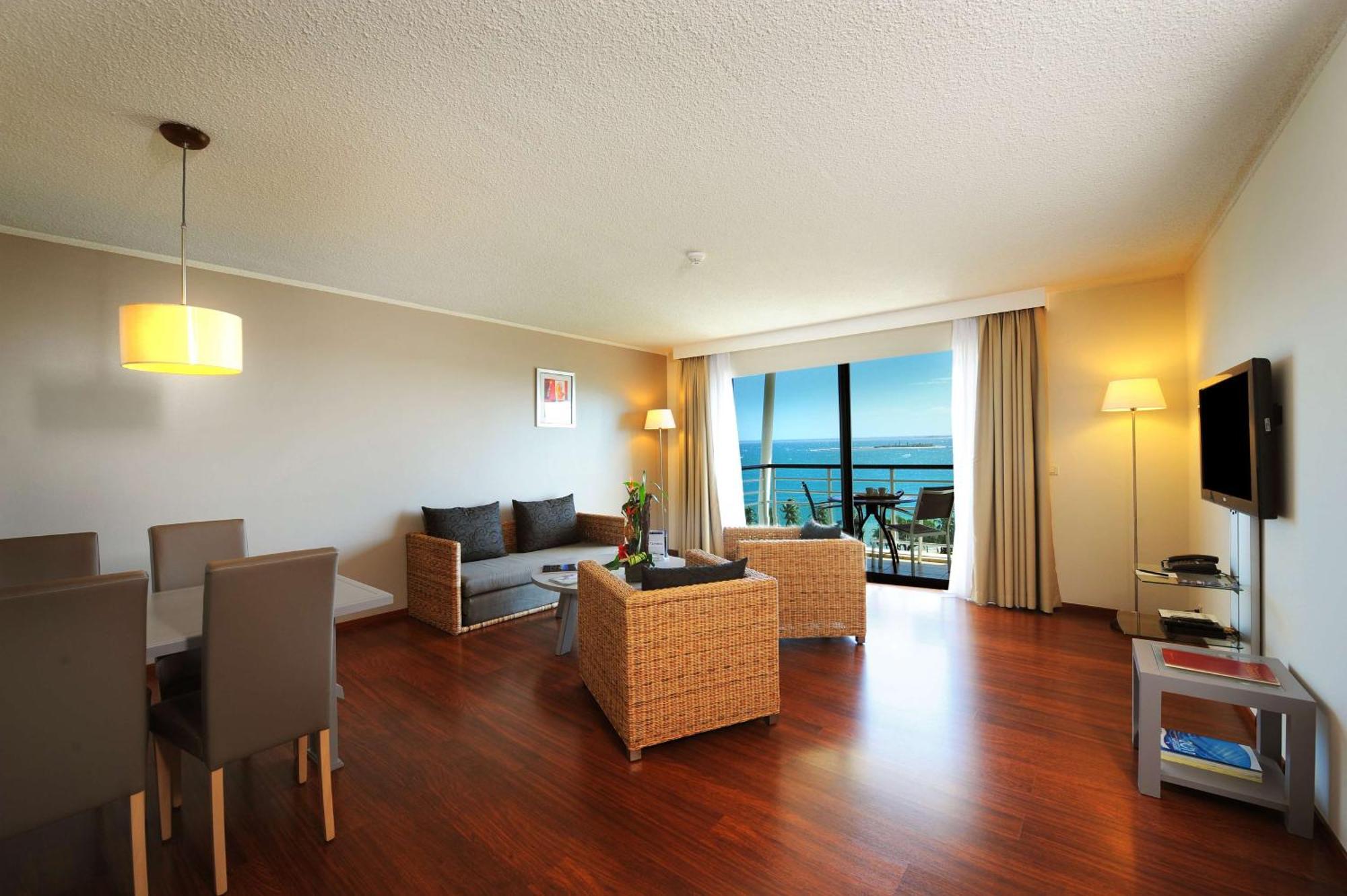 ฮิลตัน นูเมีย ลา พรอมเมอนาด เรซิเดนซ์ Hotel ภายนอก รูปภาพ