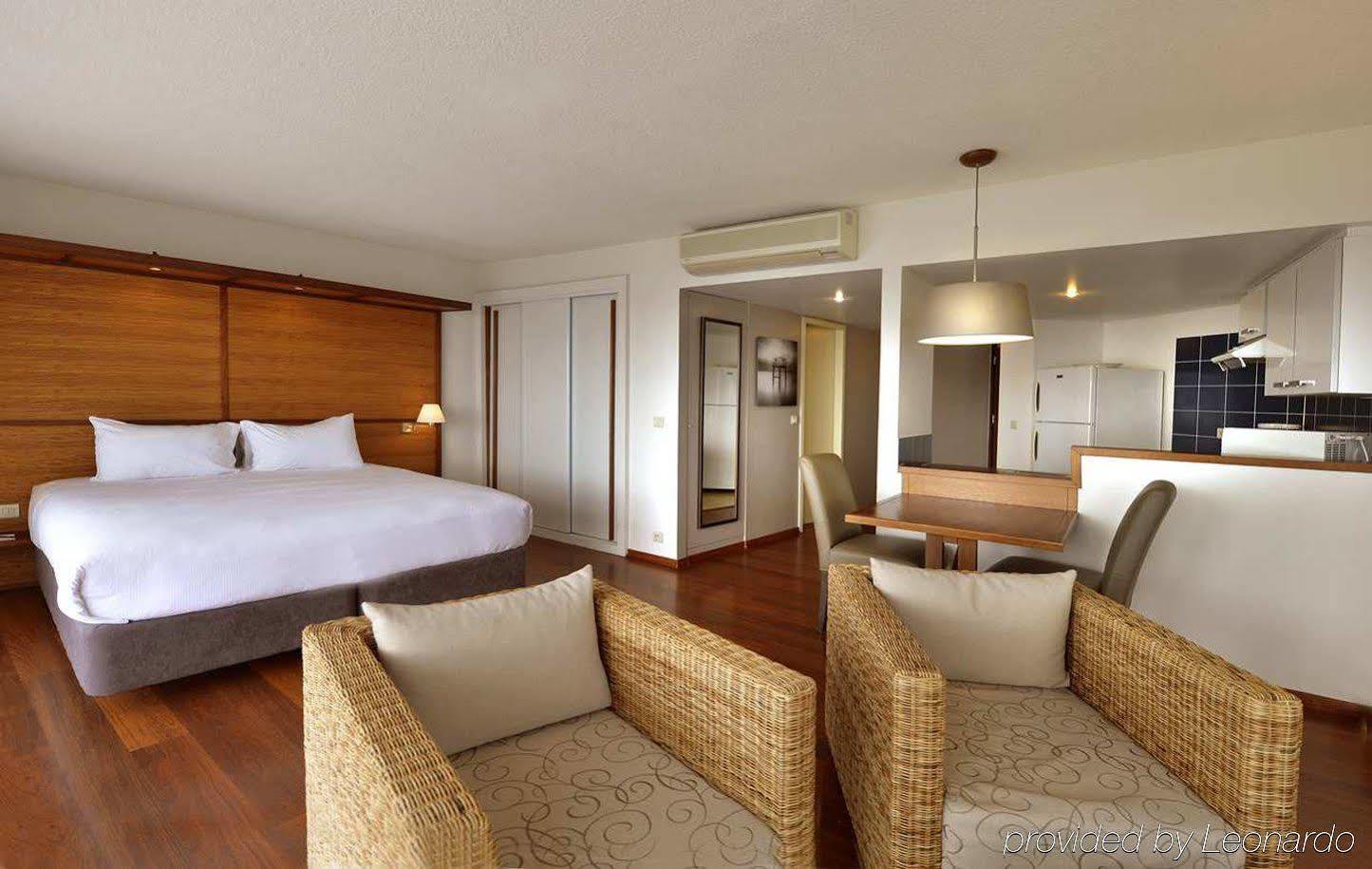 ฮิลตัน นูเมีย ลา พรอมเมอนาด เรซิเดนซ์ Hotel ภายนอก รูปภาพ